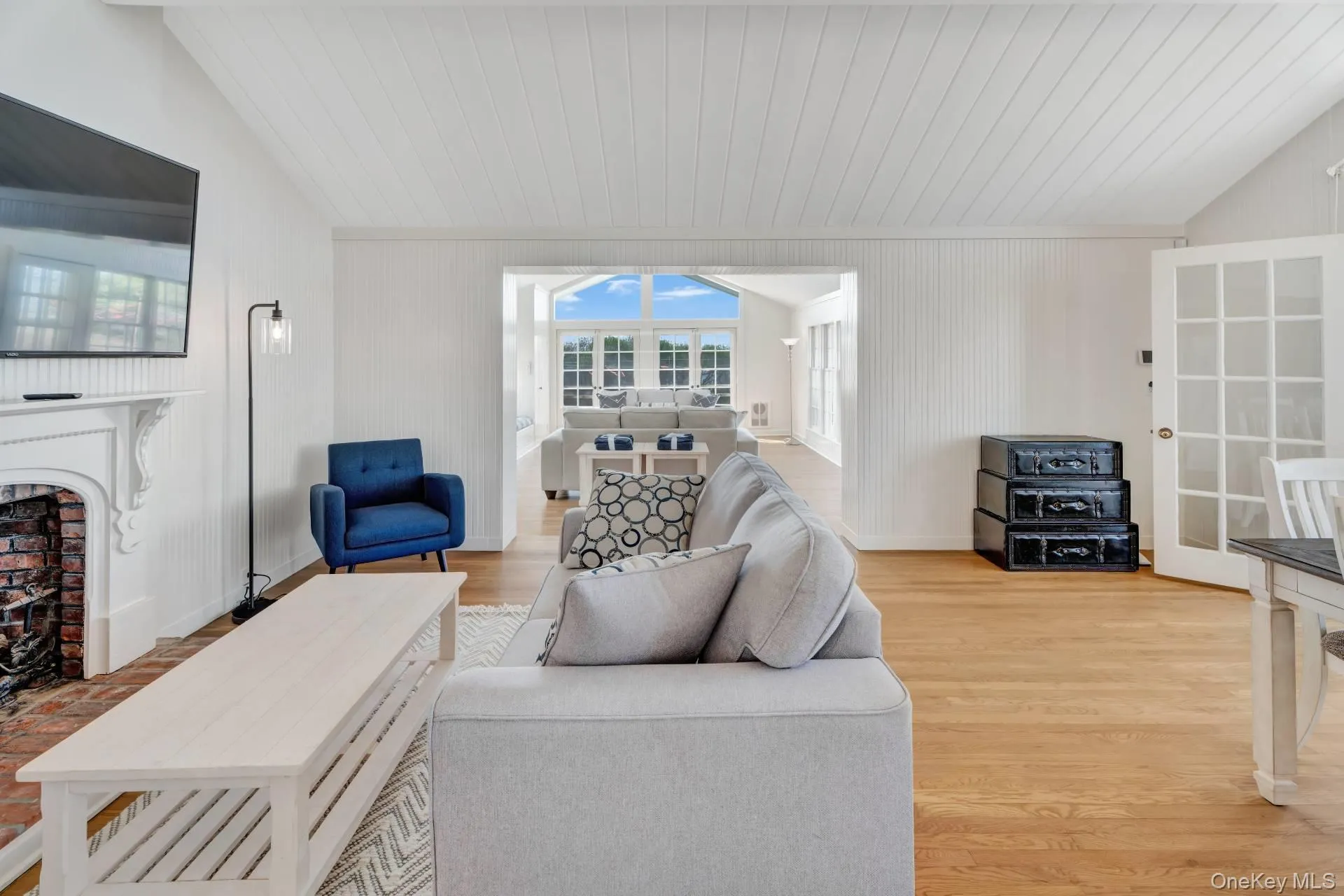 1 Waters Edge Drive, Southampton, NY, 2 Bedrooms Bedrooms, 5 Rooms Rooms,2 BathroomsBathrooms,Residential Lease,Idx,Waters Edge,0,954317 1 Waters Edge Drive, Southampton, NY, 2 Bedrooms Bedrooms, 5 Rooms Rooms,2 BathroomsBathrooms,Residential Lease,Idx,Waters Edge,0,954317