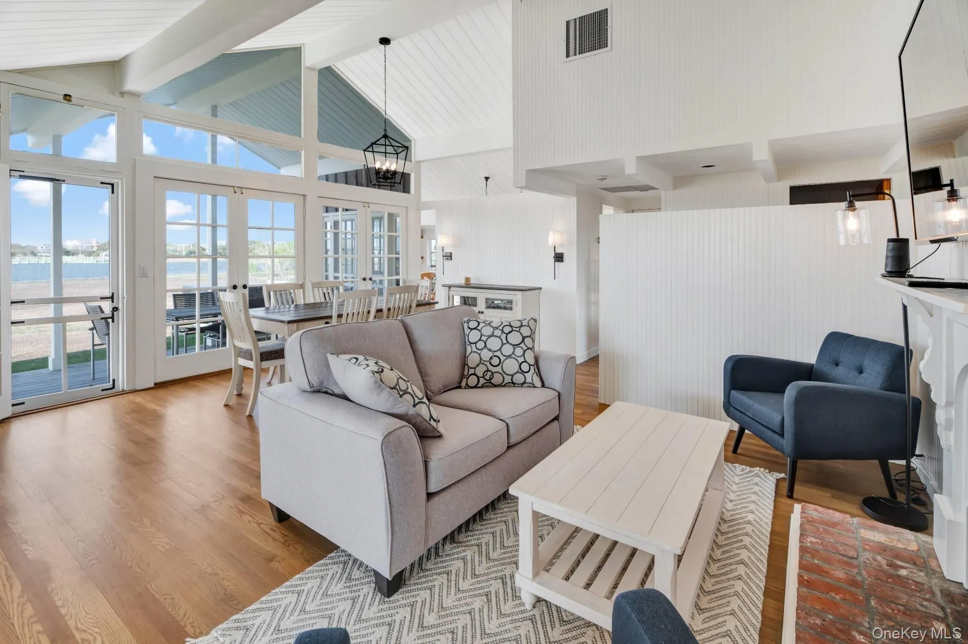 1 Waters Edge Drive, Southampton, NY, 2 Bedrooms Bedrooms, 5 Rooms Rooms,2 BathroomsBathrooms,Residential Lease,Idx,Waters Edge,0,954317 1 Waters Edge Drive, Southampton, NY, 2 Bedrooms Bedrooms, 5 Rooms Rooms,2 BathroomsBathrooms,Residential Lease,Idx,Waters Edge,0,954317
