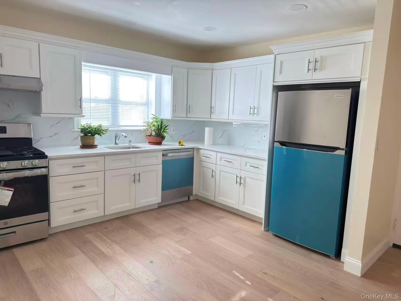 6925 69th Place, New York, NY, 2 Bedrooms Bedrooms, 6 Rooms Rooms,2 BathroomsBathrooms,Residential Lease,Idx,69th,0,954318 6925 69th Place, New York, NY, 2 Bedrooms Bedrooms, 6 Rooms Rooms,2 BathroomsBathrooms,Residential Lease,Idx,69th,0,954318