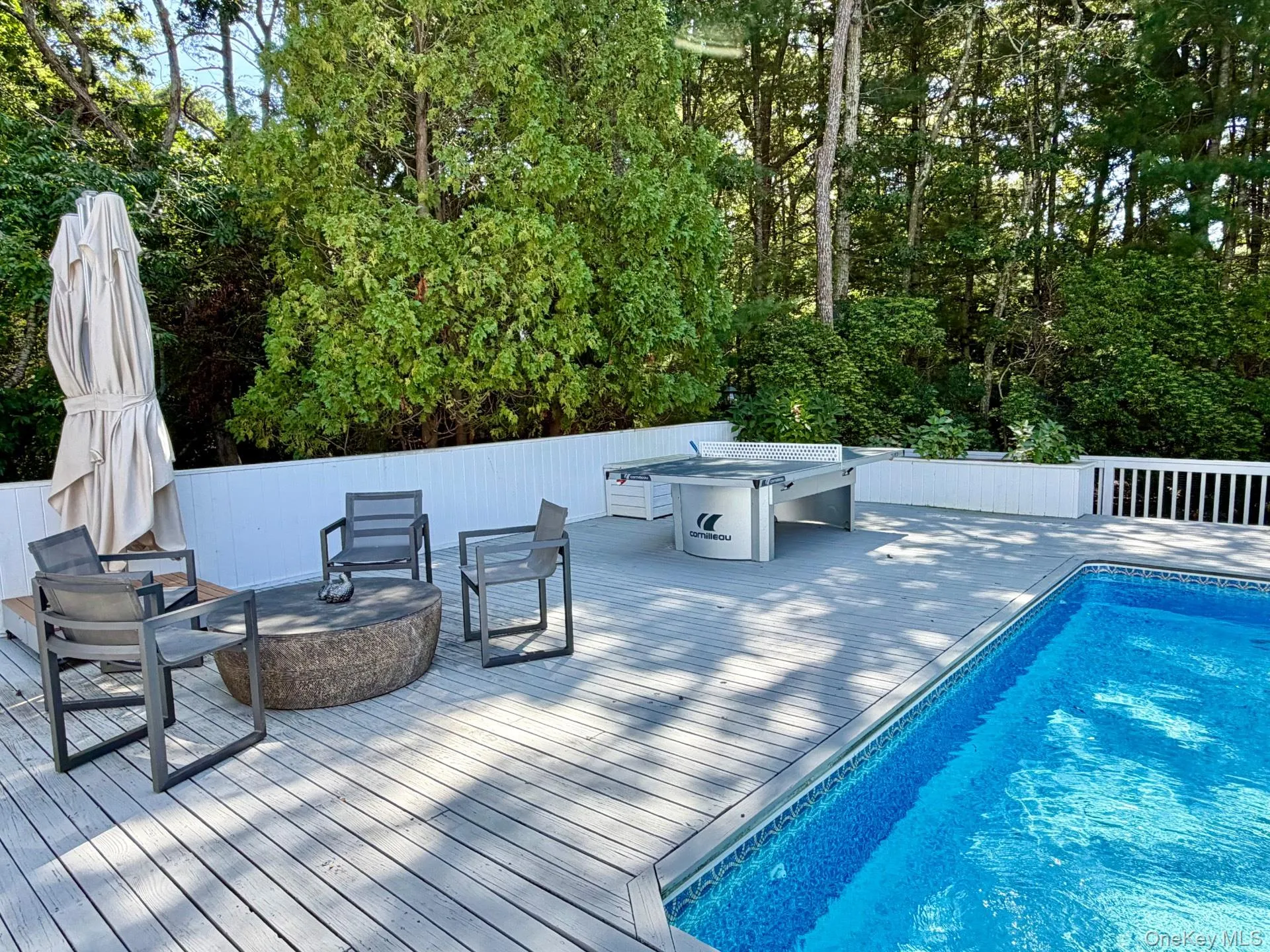 3 Southwood Lane, Southampton, NY, 4 Bedrooms Bedrooms, 7 Rooms Rooms,4 BathroomsBathrooms,Residential Lease,For Rent,Southwood,0,954328 3 Southwood Lane, Southampton, NY, 4 Bedrooms Bedrooms, 7 Rooms Rooms,4 BathroomsBathrooms,Residential Lease,For Rent,Southwood,0,954328