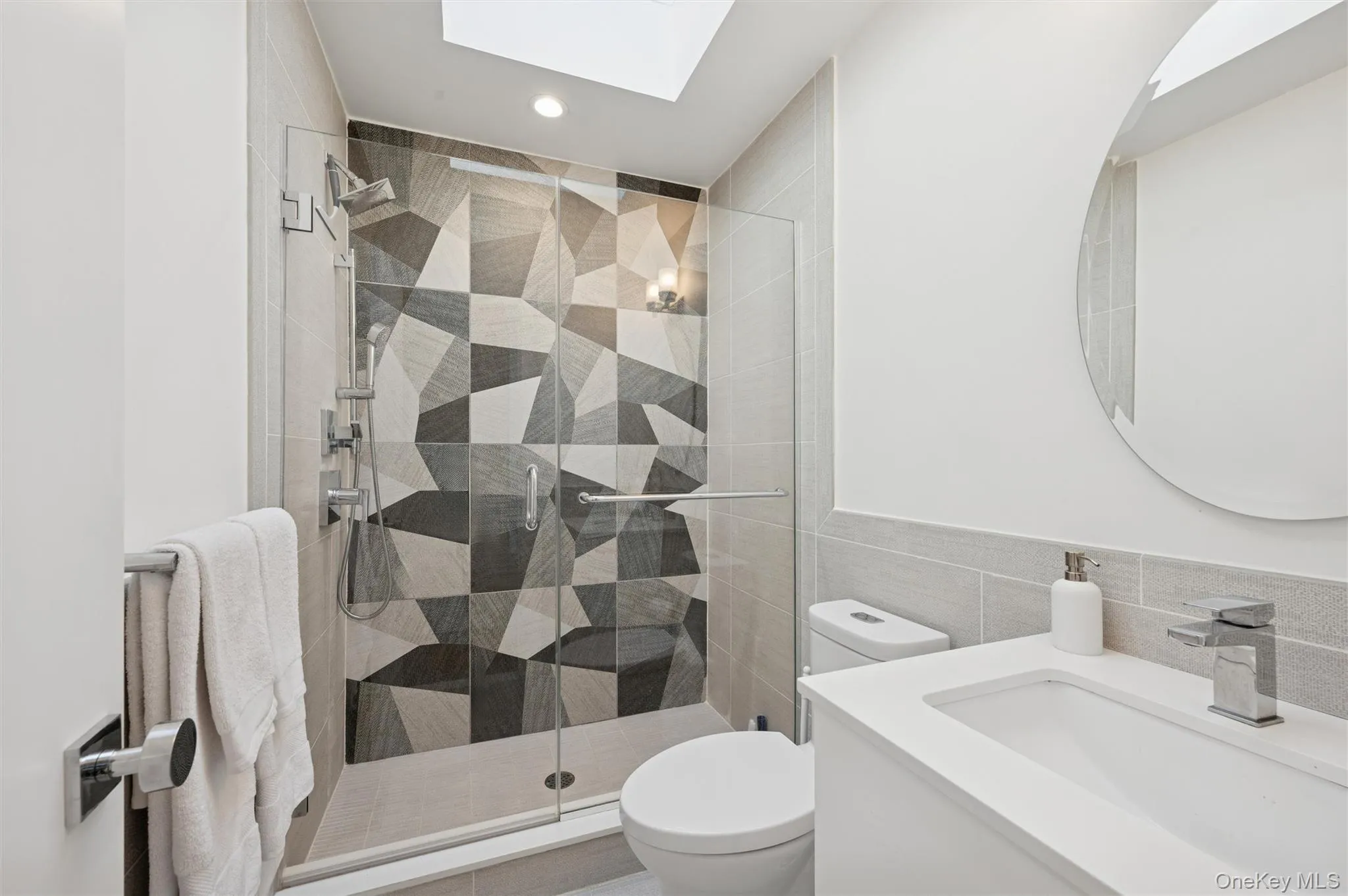 3 Southwood Lane, Southampton, NY, 4 Bedrooms Bedrooms, 7 Rooms Rooms,4 BathroomsBathrooms,Residential Lease,Idx,Southwood,0,954328 3 Southwood Lane, Southampton, NY, 4 Bedrooms Bedrooms, 7 Rooms Rooms,4 BathroomsBathrooms,Residential Lease,Idx,Southwood,0,954328