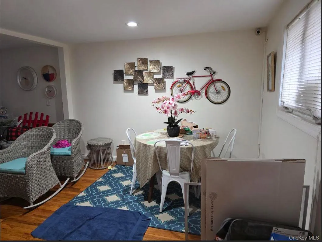 102 Applegate Drive, Islip, NY, 3 Bedrooms Bedrooms, 8 Rooms Rooms,2 BathroomsBathrooms,Residential Lease,Idx,Applegate,0,954332 102 Applegate Drive, Islip, NY, 3 Bedrooms Bedrooms, 8 Rooms Rooms,2 BathroomsBathrooms,Residential Lease,Idx,Applegate,0,954332