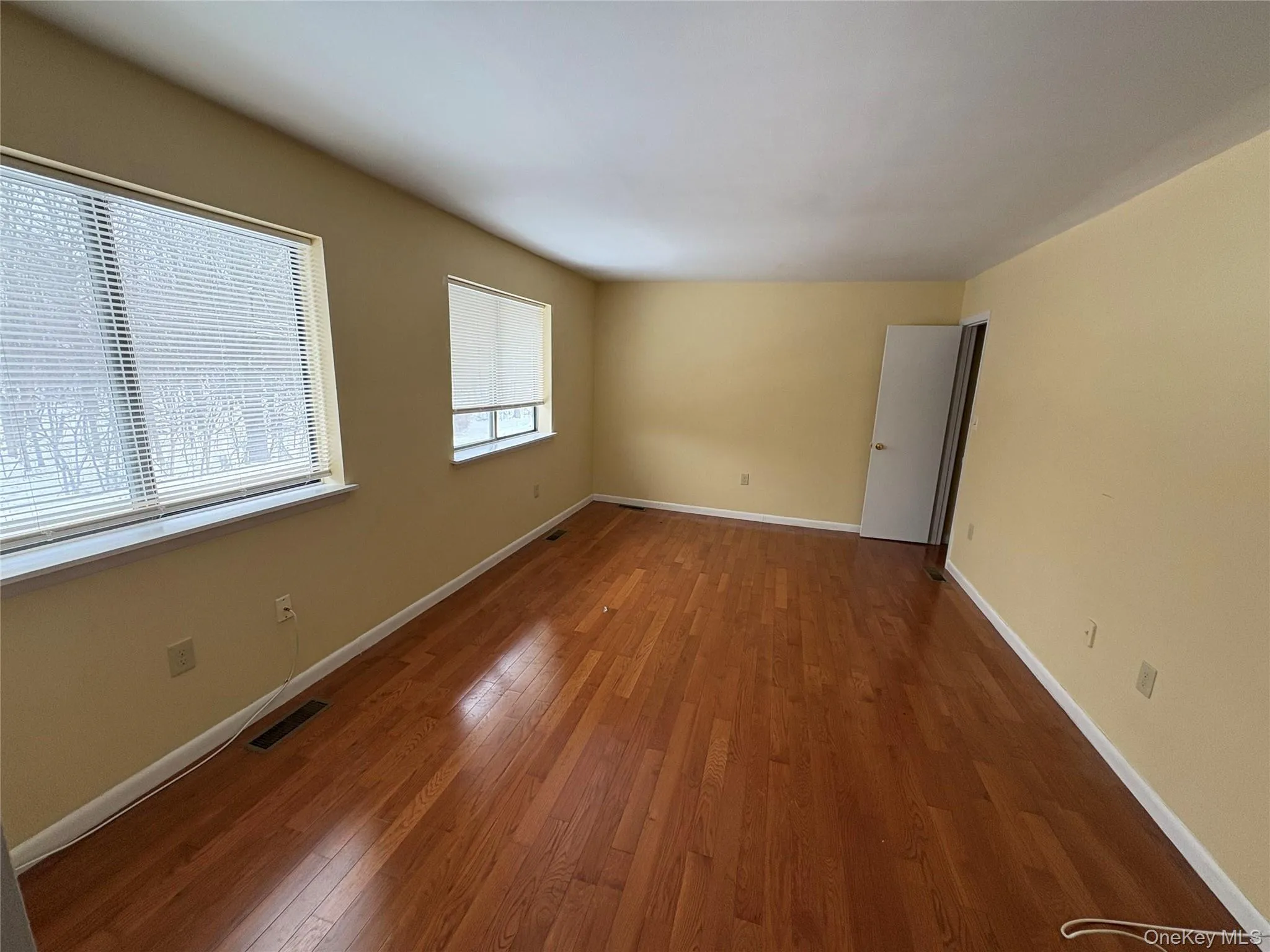 5 Aspen Road, Middletown, NY, 3 Bedrooms Bedrooms, 7 Rooms Rooms,1 BathroomBathrooms,Residential Lease,Idx,Aspen,0,954338 5 Aspen Road, Middletown, NY, 3 Bedrooms Bedrooms, 7 Rooms Rooms,1 BathroomBathrooms,Residential Lease,Idx,Aspen,0,954338