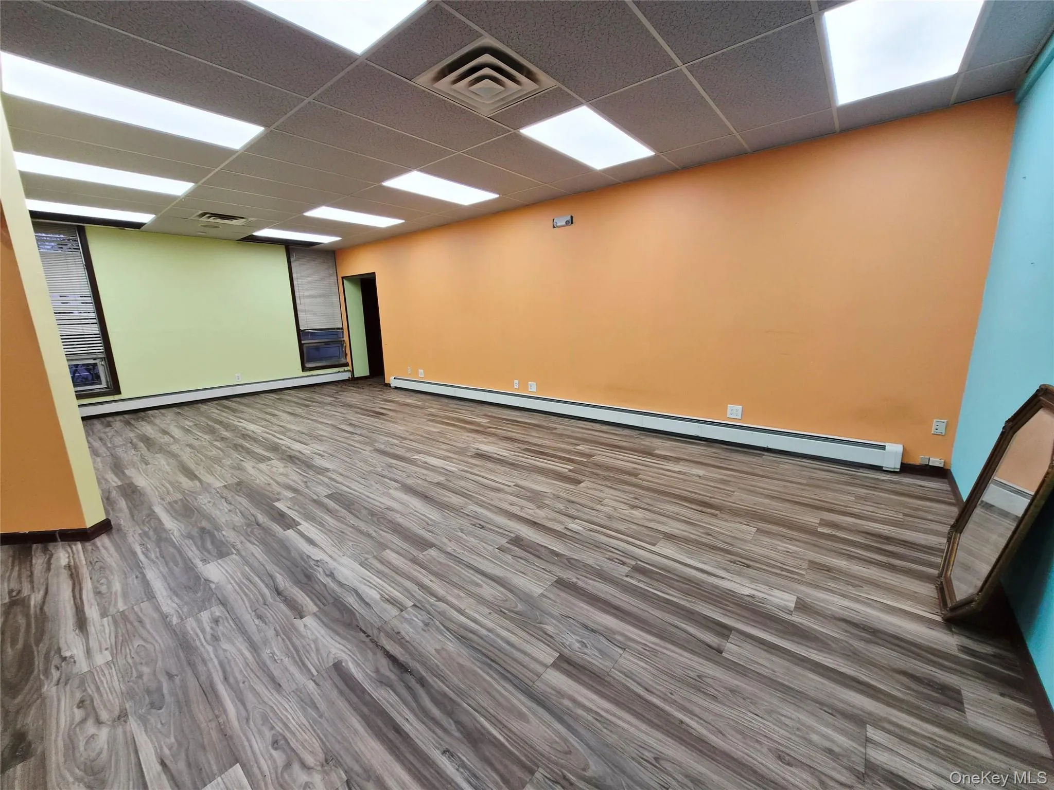 121 Oak Street, Babylon, NY, ,Commercial Lease,For Rent,Oak,0,954339 121 Oak Street, Babylon, NY, ,Commercial Lease,For Rent,Oak,0,954339