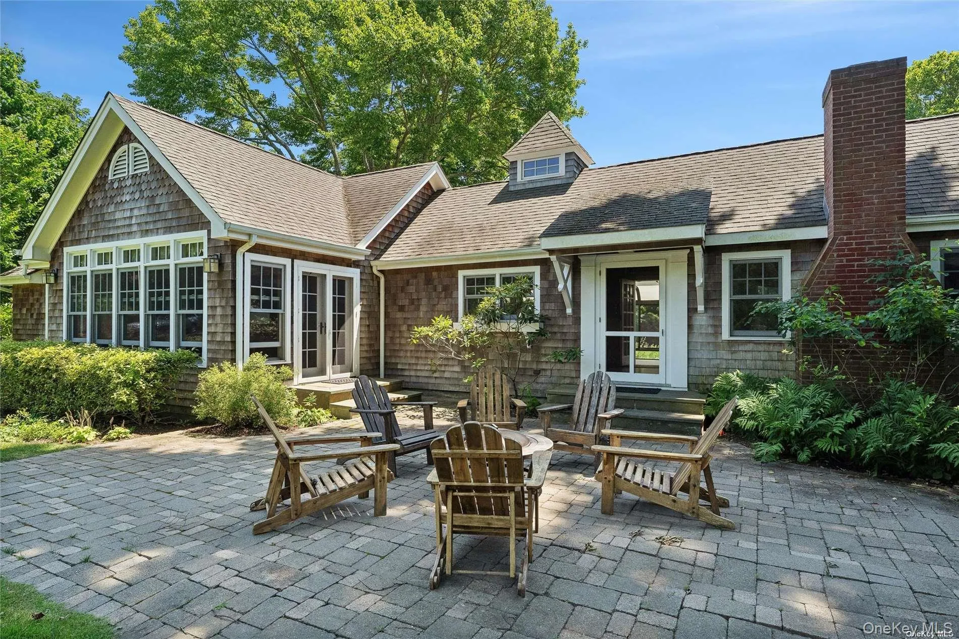 695 Main Street, Southampton, NY, 5 Bedrooms Bedrooms, 11 Rooms Rooms,4 BathroomsBathrooms,Residential Lease,Idx,Main,0,954341 695 Main Street, Southampton, NY, 5 Bedrooms Bedrooms, 11 Rooms Rooms,4 BathroomsBathrooms,Residential Lease,Idx,Main,0,954341