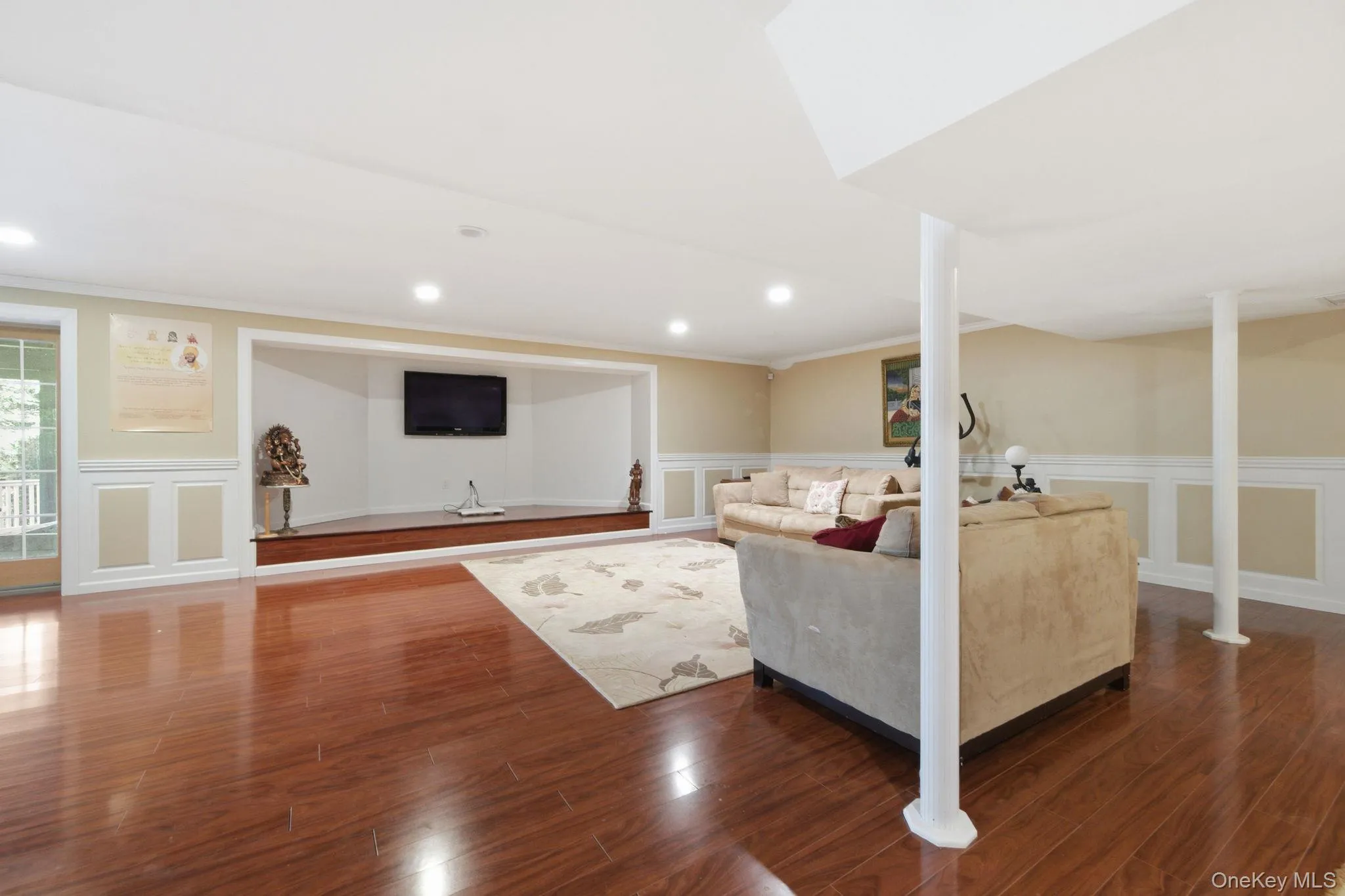 19 Cobblestone Court, Huntington, NY, 5 Bedrooms Bedrooms, 13 Rooms Rooms,5 BathroomsBathrooms,Residential Sale,For Rent,Cobblestone,0,954369 19 Cobblestone Court, Huntington, NY, 5 Bedrooms Bedrooms, 13 Rooms Rooms,5 BathroomsBathrooms,Residential Sale,For Rent,Cobblestone,0,954369