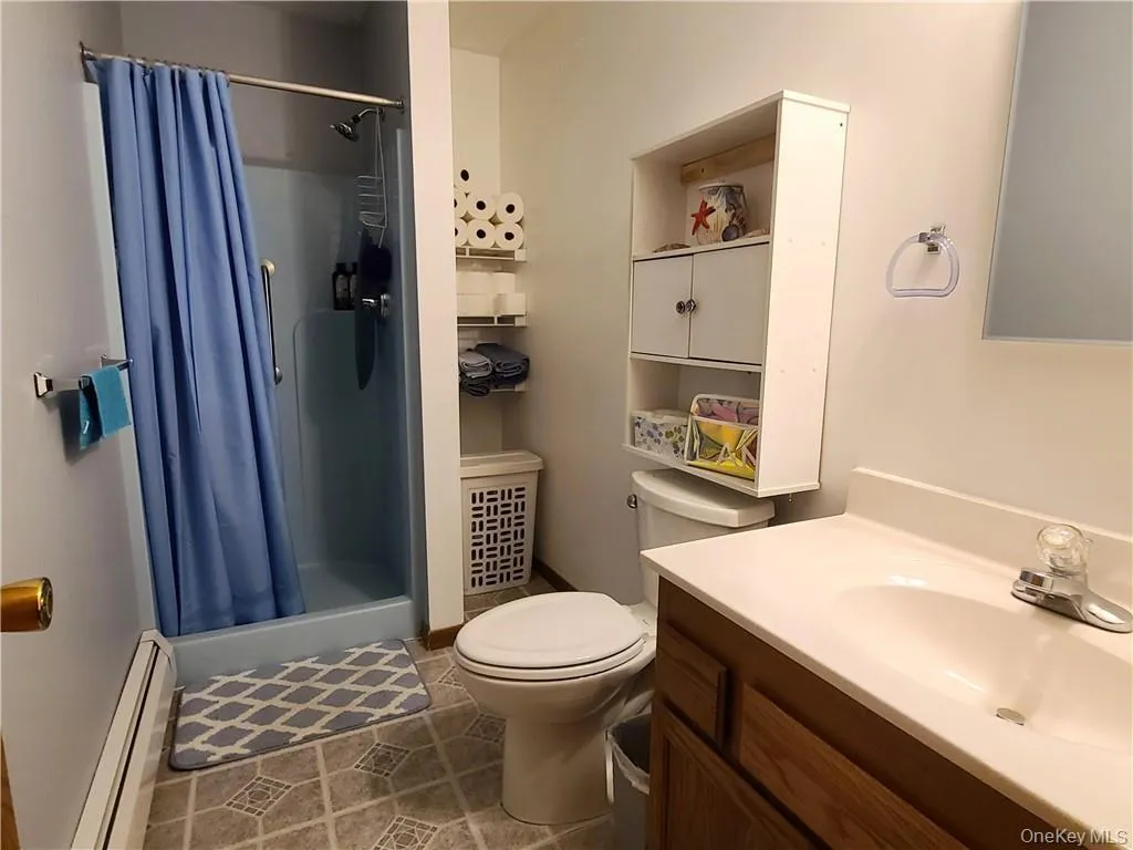 70 Okeechobee Road, Lumberland, NY, 5 Bedrooms Bedrooms, 9 Rooms Rooms,4 BathroomsBathrooms,Residential,For Rent,Okeechobee,0,954384 70 Okeechobee Road, Lumberland, NY, 5 Bedrooms Bedrooms, 9 Rooms Rooms,4 BathroomsBathrooms,Residential,For Rent,Okeechobee,0,954384