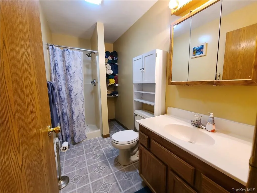 70 Okeechobee Road, Lumberland, NY, 5 Bedrooms Bedrooms, 9 Rooms Rooms,4 BathroomsBathrooms,Residential,For Rent,Okeechobee,0,954384 70 Okeechobee Road, Lumberland, NY, 5 Bedrooms Bedrooms, 9 Rooms Rooms,4 BathroomsBathrooms,Residential,For Rent,Okeechobee,0,954384