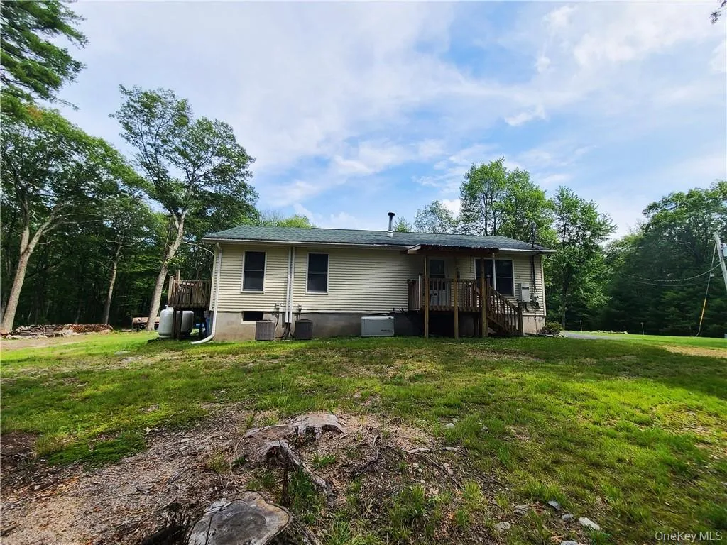 70 Okeechobee Road, Lumberland, NY, 5 Bedrooms Bedrooms, 9 Rooms Rooms,4 BathroomsBathrooms,Residential,For Rent,Okeechobee,0,954384 70 Okeechobee Road, Lumberland, NY, 5 Bedrooms Bedrooms, 9 Rooms Rooms,4 BathroomsBathrooms,Residential,For Rent,Okeechobee,0,954384