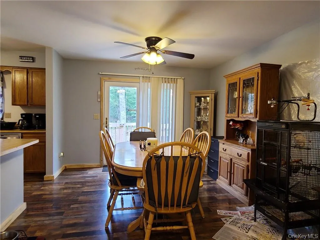 70 Okeechobee Road, Lumberland, NY, 5 Bedrooms Bedrooms, 9 Rooms Rooms,4 BathroomsBathrooms,Residential,For Rent,Okeechobee,0,954384 70 Okeechobee Road, Lumberland, NY, 5 Bedrooms Bedrooms, 9 Rooms Rooms,4 BathroomsBathrooms,Residential,For Rent,Okeechobee,0,954384