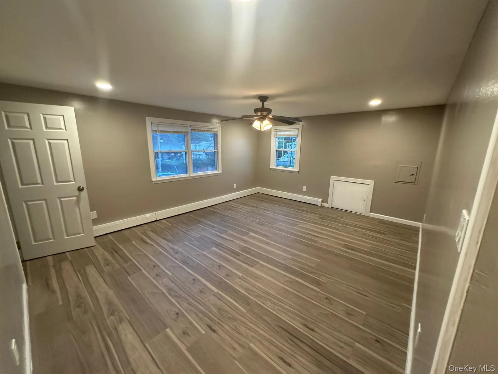 15 Mida Court, West Babylon, NY, 2 Bedrooms Bedrooms, 4 Rooms Rooms,1 BathroomBathrooms,Residential Lease,Idx,Mida,0,954386 15 Mida Court, West Babylon, NY, 2 Bedrooms Bedrooms, 4 Rooms Rooms,1 BathroomBathrooms,Residential Lease,Idx,Mida,0,954386