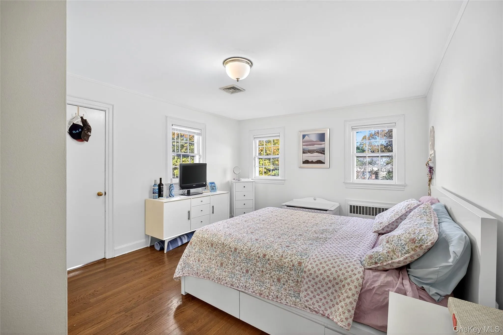 Bedroom has its own bathroom Bedroom has its own bathroom