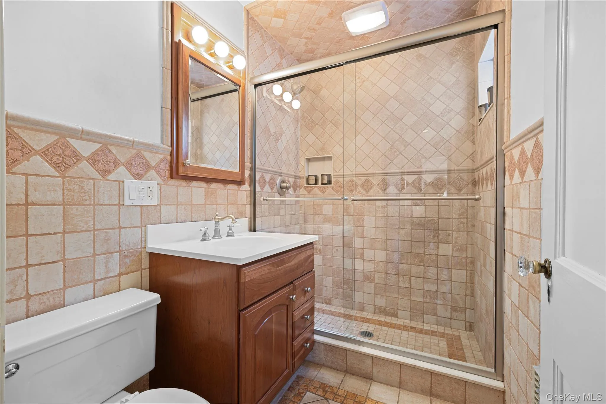 6 Raven Way, Mount Pleasant, NY, 4 Bedrooms Bedrooms, 10 Rooms Rooms,4 BathroomsBathrooms,Residential Lease,Idx,Raven,0,954391 6 Raven Way, Mount Pleasant, NY, 4 Bedrooms Bedrooms, 10 Rooms Rooms,4 BathroomsBathrooms,Residential Lease,Idx,Raven,0,954391