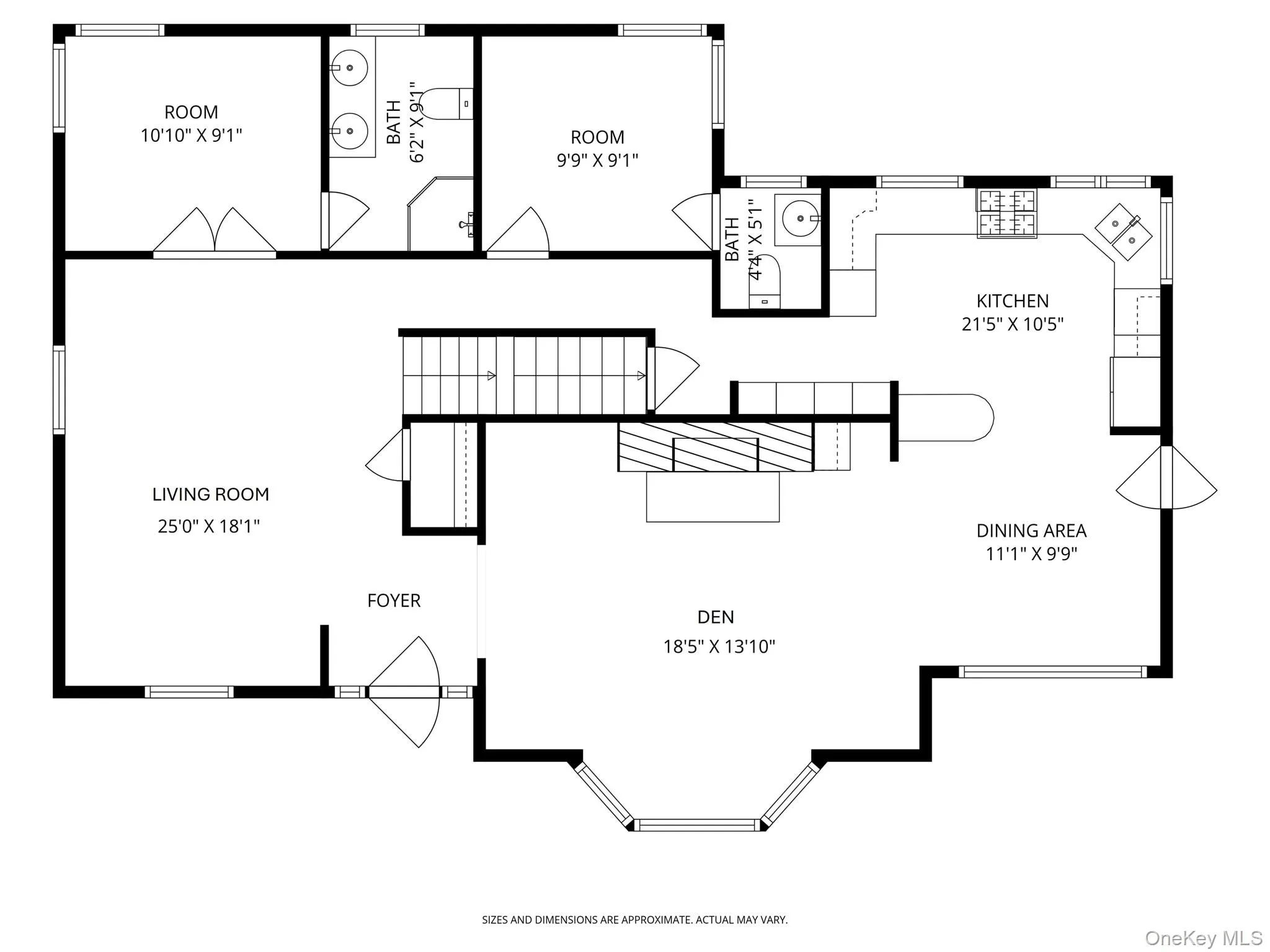 First floor with two flexible rooms and ensuite bathroom First floor with two flexible rooms and ensuite bathroom