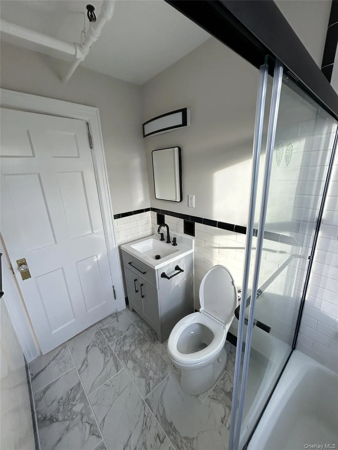 127 South Street, Oyster Bay, NY, 1 Bedroom Bedrooms, 3 Rooms Rooms,1 BathroomBathrooms,Residential Lease,Idx,South,0,954445 127 South Street, Oyster Bay, NY, 1 Bedroom Bedrooms, 3 Rooms Rooms,1 BathroomBathrooms,Residential Lease,Idx,South,0,954445