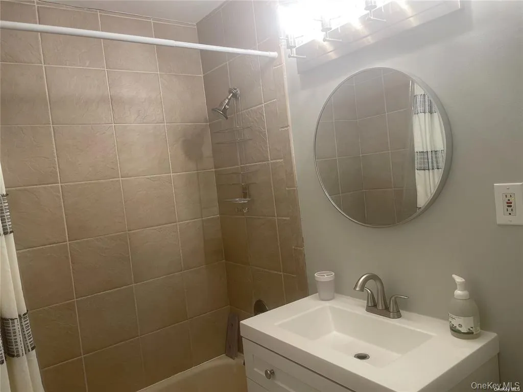 101 Lincoln Avenue, Hempstead, NY, 4 Rooms Rooms,1 BathroomBathrooms,Residential Lease,Idx,Lincoln,0,954453 101 Lincoln Avenue, Hempstead, NY, 4 Rooms Rooms,1 BathroomBathrooms,Residential Lease,Idx,Lincoln,0,954453