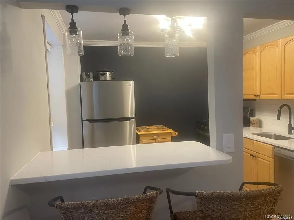 101 Lincoln Avenue, Hempstead, NY, 4 Rooms Rooms,1 BathroomBathrooms,Residential Lease,Idx,Lincoln,0,954453 101 Lincoln Avenue, Hempstead, NY, 4 Rooms Rooms,1 BathroomBathrooms,Residential Lease,Idx,Lincoln,0,954453