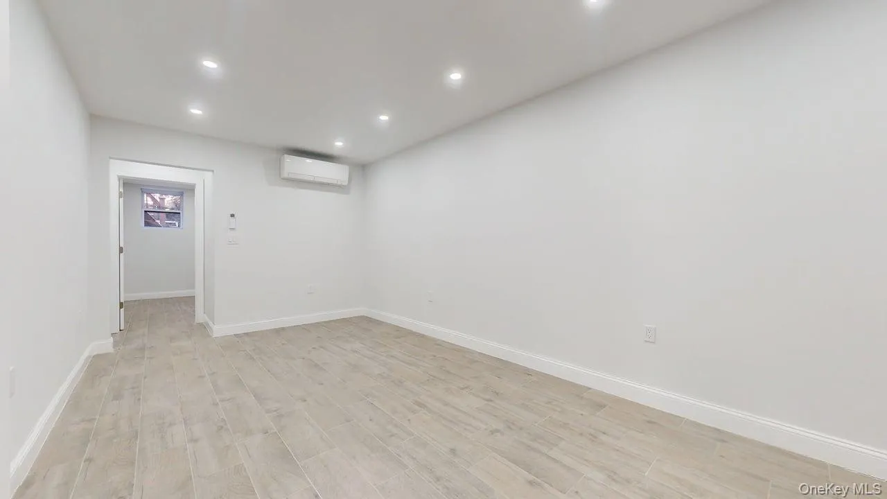 72-17 66th Place, New York, NY, 2 Bedrooms Bedrooms, 4 Rooms Rooms,1 BathroomBathrooms,Residential Lease,Idx,66th,0,954480 72-17 66th Place, New York, NY, 2 Bedrooms Bedrooms, 4 Rooms Rooms,1 BathroomBathrooms,Residential Lease,Idx,66th,0,954480