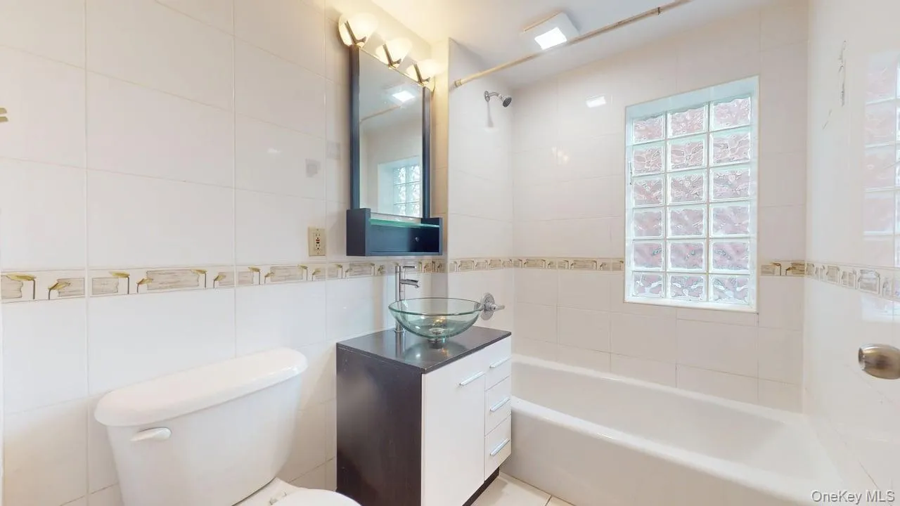 83-75 117th Street, New York, NY, 1 Bedroom Bedrooms, 3 Rooms Rooms,1 BathroomBathrooms,Residential Lease,Idx,117th,0,954493 83-75 117th Street, New York, NY, 1 Bedroom Bedrooms, 3 Rooms Rooms,1 BathroomBathrooms,Residential Lease,Idx,117th,0,954493