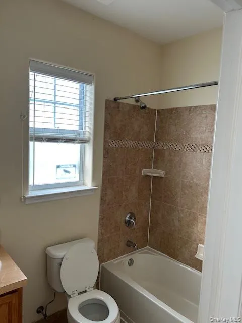 156 Sea Grass Lane, New York, NY, 3 Bedrooms Bedrooms, 6 Rooms Rooms,2 BathroomsBathrooms,Residential Lease,For Rent,Sea Grass,0,954495 156 Sea Grass Lane, New York, NY, 3 Bedrooms Bedrooms, 6 Rooms Rooms,2 BathroomsBathrooms,Residential Lease,For Rent,Sea Grass,0,954495