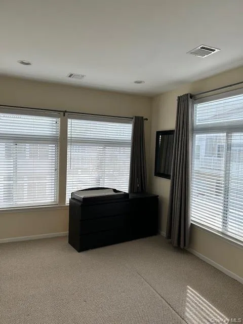 156 Sea Grass Lane, New York, NY, 3 Bedrooms Bedrooms, 6 Rooms Rooms,2 BathroomsBathrooms,Residential Lease,For Rent,Sea Grass,0,954495 156 Sea Grass Lane, New York, NY, 3 Bedrooms Bedrooms, 6 Rooms Rooms,2 BathroomsBathrooms,Residential Lease,For Rent,Sea Grass,0,954495