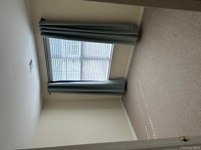 156 Sea Grass Lane, New York, NY, 3 Bedrooms Bedrooms, 6 Rooms Rooms,2 BathroomsBathrooms,Residential Lease,For Rent,Sea Grass,0,954495 156 Sea Grass Lane, New York, NY, 3 Bedrooms Bedrooms, 6 Rooms Rooms,2 BathroomsBathrooms,Residential Lease,For Rent,Sea Grass,0,954495