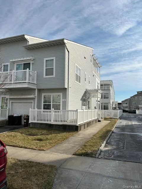 156 Sea Grass Lane, New York, NY, 3 Bedrooms Bedrooms, 6 Rooms Rooms,2 BathroomsBathrooms,Residential Lease,Idx,Sea Grass,0,954495 156 Sea Grass Lane, New York, NY, 3 Bedrooms Bedrooms, 6 Rooms Rooms,2 BathroomsBathrooms,Residential Lease,Idx,Sea Grass,0,954495