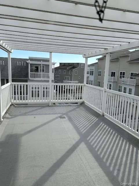 156 Sea Grass Lane, New York, NY, 3 Bedrooms Bedrooms, 6 Rooms Rooms,2 BathroomsBathrooms,Residential Lease,For Rent,Sea Grass,0,954495 156 Sea Grass Lane, New York, NY, 3 Bedrooms Bedrooms, 6 Rooms Rooms,2 BathroomsBathrooms,Residential Lease,For Rent,Sea Grass,0,954495