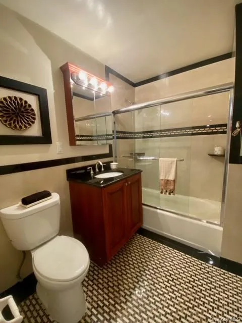 59 Adams Way, Islip, NY, 1 Bedroom Bedrooms, 4 Rooms Rooms,1 BathroomBathrooms,Residential Lease,Idx,Adams,0,954497 59 Adams Way, Islip, NY, 1 Bedroom Bedrooms, 4 Rooms Rooms,1 BathroomBathrooms,Residential Lease,Idx,Adams,0,954497