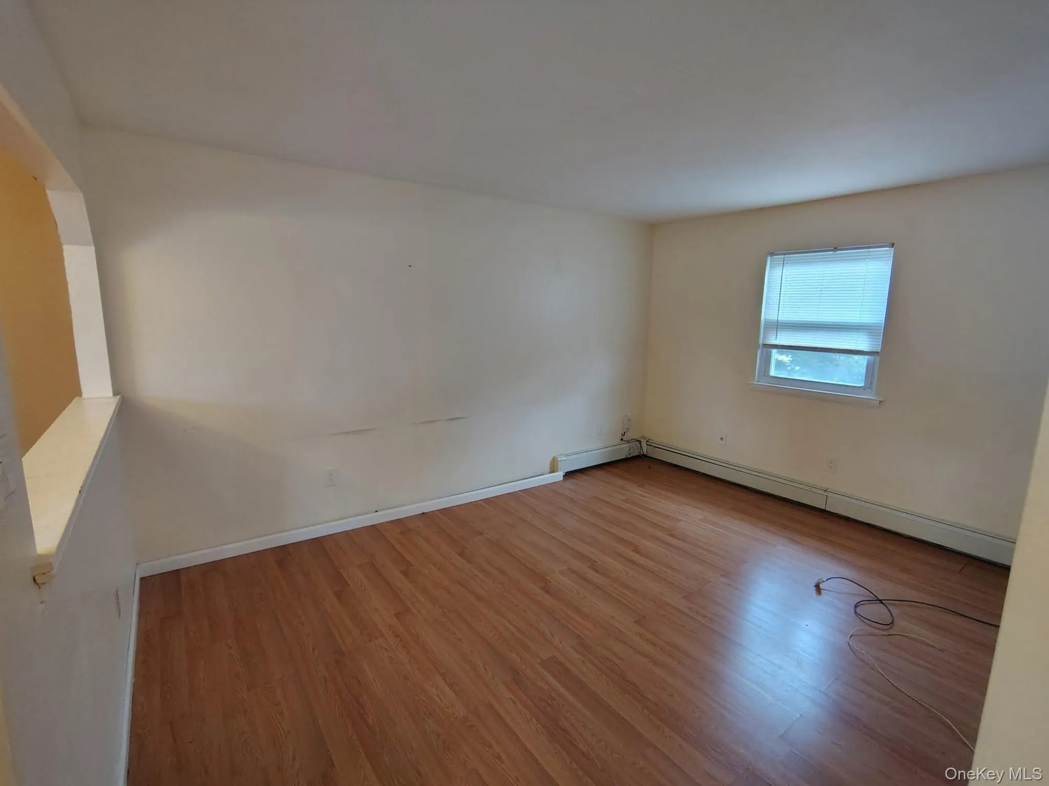 122 W 1st Street, Babylon, NY, 2 Bedrooms Bedrooms, 4 Rooms Rooms,1 BathroomBathrooms,Residential Lease,Idx,W 1st,0,954509 122 W 1st Street, Babylon, NY, 2 Bedrooms Bedrooms, 4 Rooms Rooms,1 BathroomBathrooms,Residential Lease,Idx,W 1st,0,954509