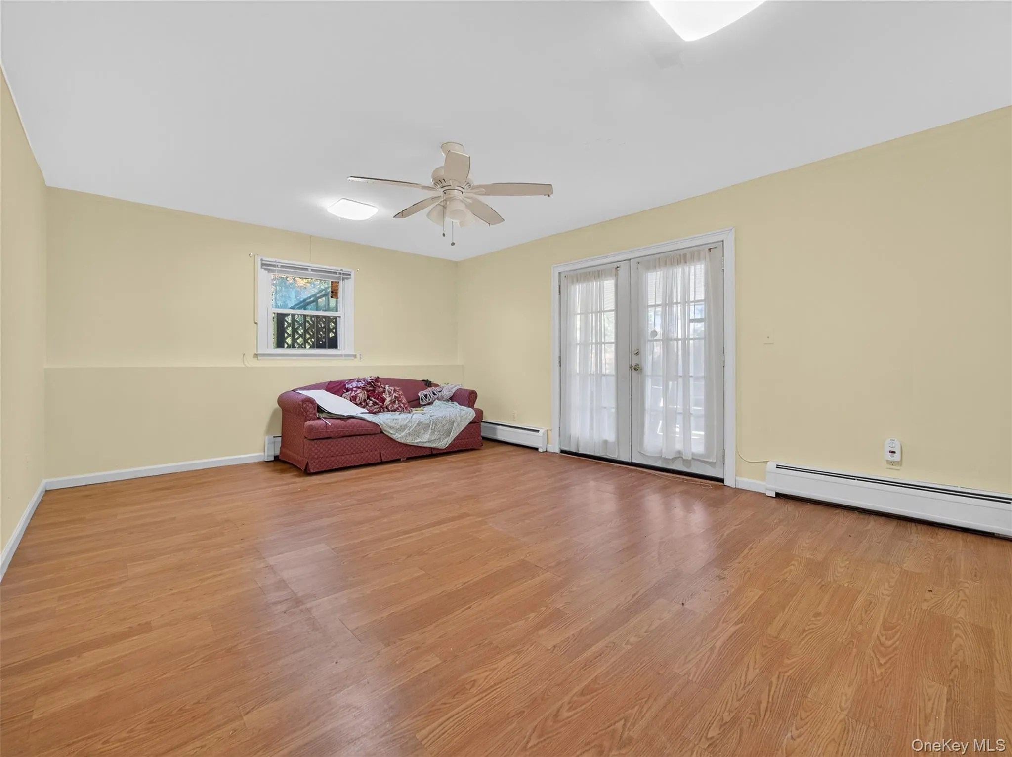 37 Carnation Drive, Clarkstown, NY, 2 Bedrooms Bedrooms, 4 Rooms Rooms,1 BathroomBathrooms,Residential Lease,Idx,Carnation,0,954512 37 Carnation Drive, Clarkstown, NY, 2 Bedrooms Bedrooms, 4 Rooms Rooms,1 BathroomBathrooms,Residential Lease,Idx,Carnation,0,954512