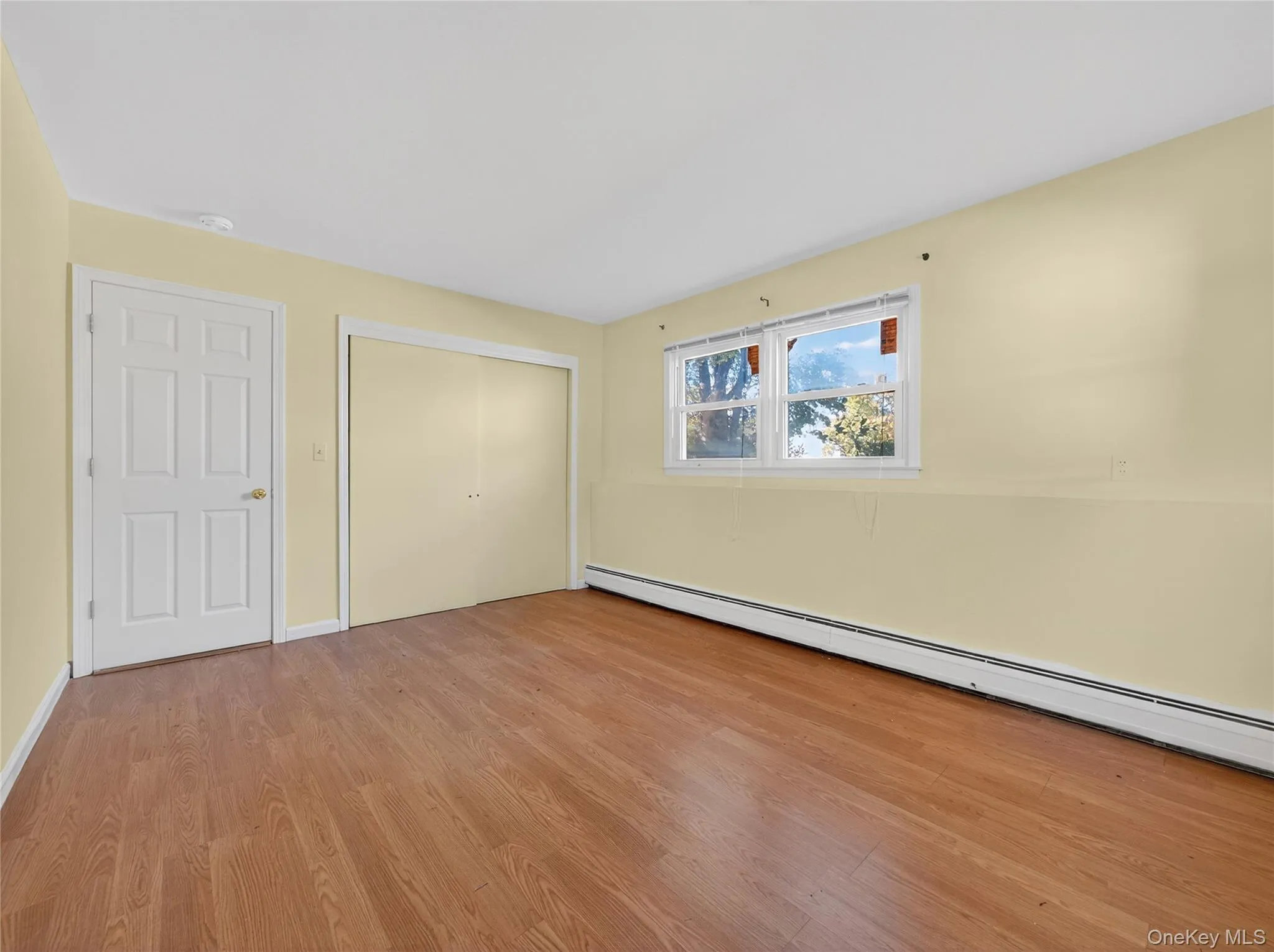 37 Carnation Drive, Clarkstown, NY, 2 Bedrooms Bedrooms, 4 Rooms Rooms,1 BathroomBathrooms,Residential Lease,Idx,Carnation,0,954512 37 Carnation Drive, Clarkstown, NY, 2 Bedrooms Bedrooms, 4 Rooms Rooms,1 BathroomBathrooms,Residential Lease,Idx,Carnation,0,954512