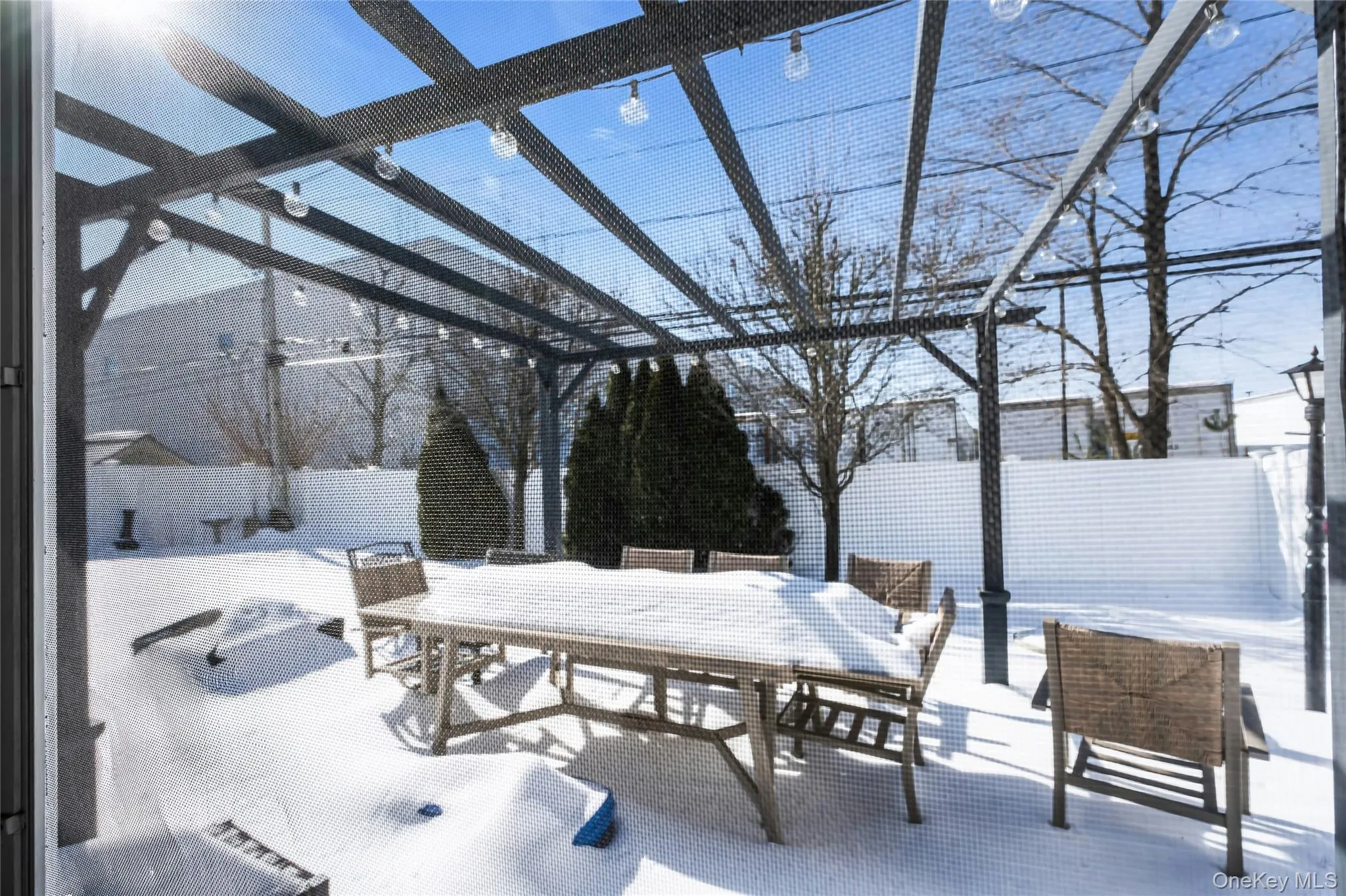 53 Calvert Avenue, Huntington, NY, 3 Bedrooms Bedrooms, 5 Rooms Rooms,1 BathroomBathrooms,Residential,For Rent,Calvert,0,954514 53 Calvert Avenue, Huntington, NY, 3 Bedrooms Bedrooms, 5 Rooms Rooms,1 BathroomBathrooms,Residential,For Rent,Calvert,0,954514