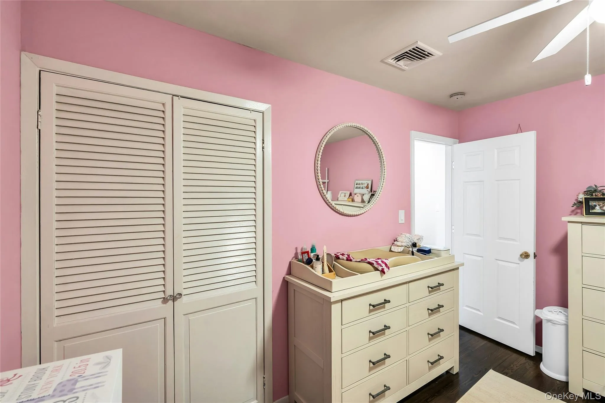53 Calvert Avenue, Huntington, NY, 3 Bedrooms Bedrooms, 5 Rooms Rooms,1 BathroomBathrooms,Residential,For Rent,Calvert,0,954514 53 Calvert Avenue, Huntington, NY, 3 Bedrooms Bedrooms, 5 Rooms Rooms,1 BathroomBathrooms,Residential,For Rent,Calvert,0,954514