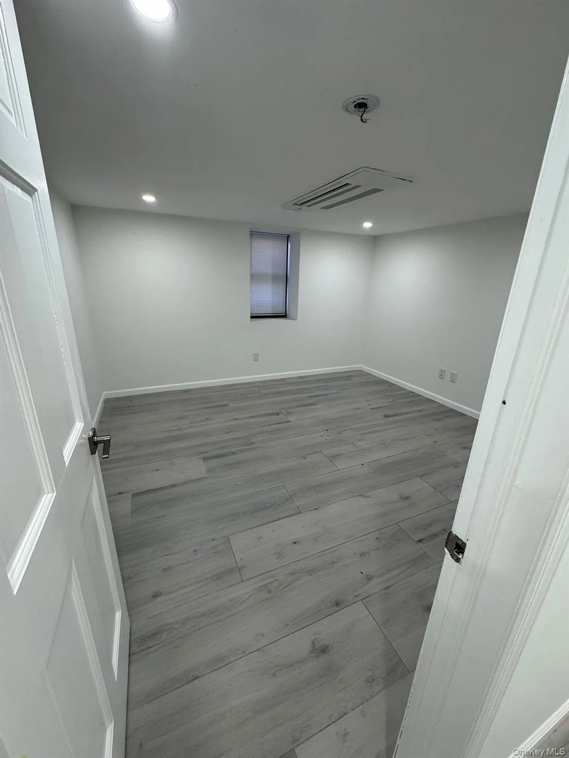 88-36 77th Street, New York, NY, 4 Bedrooms Bedrooms, 8 Rooms Rooms,2 BathroomsBathrooms,Residential Lease,Idx,77th,0,954520 88-36 77th Street, New York, NY, 4 Bedrooms Bedrooms, 8 Rooms Rooms,2 BathroomsBathrooms,Residential Lease,Idx,77th,0,954520