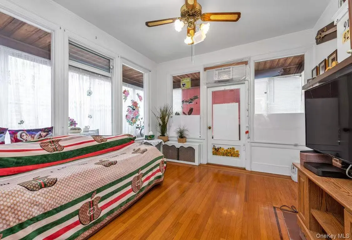38-19 223rd St, New York, NY, 7 Bedrooms Bedrooms, 13 Rooms Rooms,3 BathroomsBathrooms,Residential,For Rent,223rd St,0,954524 38-19 223rd St, New York, NY, 7 Bedrooms Bedrooms, 13 Rooms Rooms,3 BathroomsBathrooms,Residential,For Rent,223rd St,0,954524