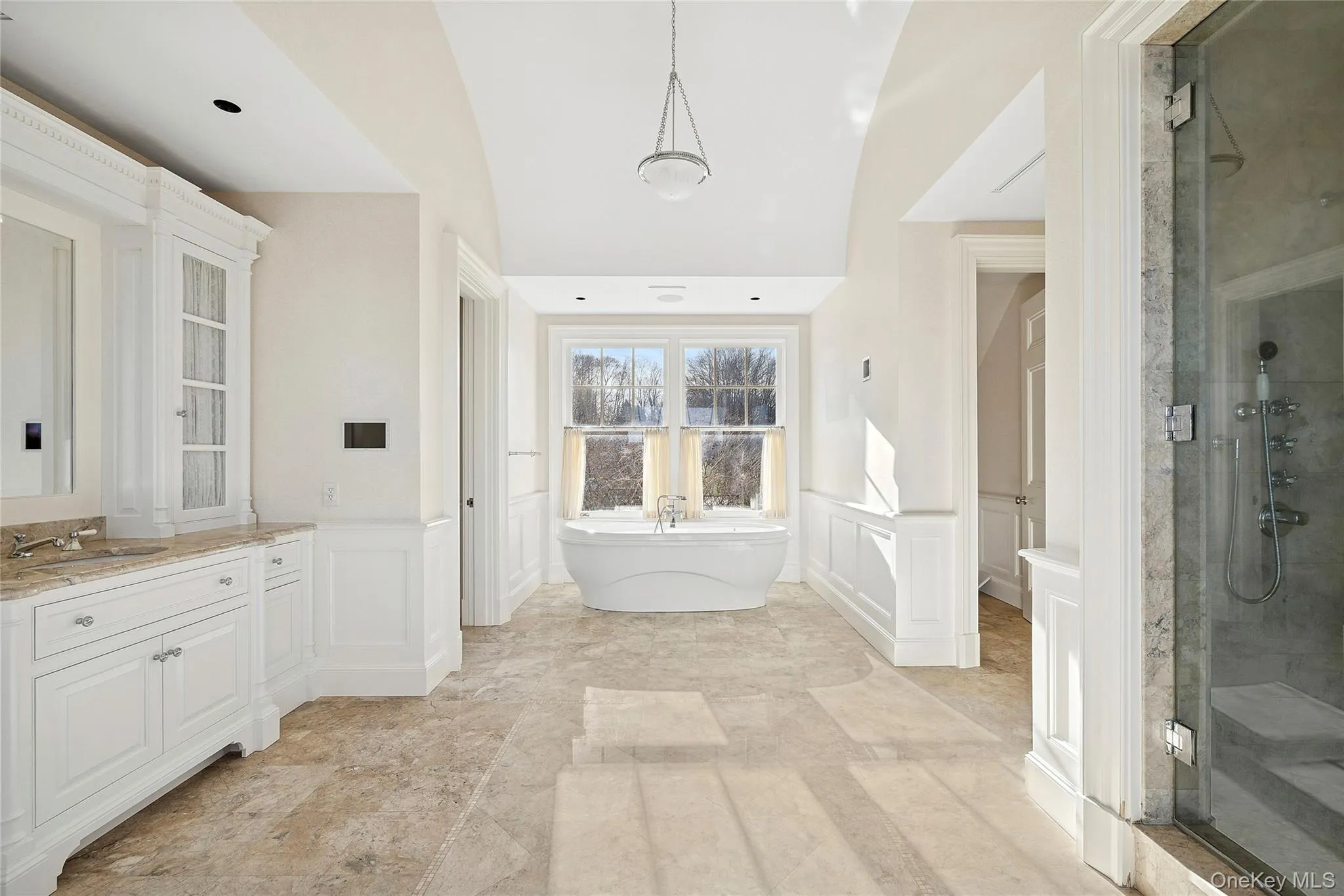 30 Forest Drive, North Hempstead, NY, 6 Bedrooms Bedrooms, 12 Rooms Rooms,5 BathroomsBathrooms,Residential,For Rent,Forest,0,954528 30 Forest Drive, North Hempstead, NY, 6 Bedrooms Bedrooms, 12 Rooms Rooms,5 BathroomsBathrooms,Residential,For Rent,Forest,0,954528