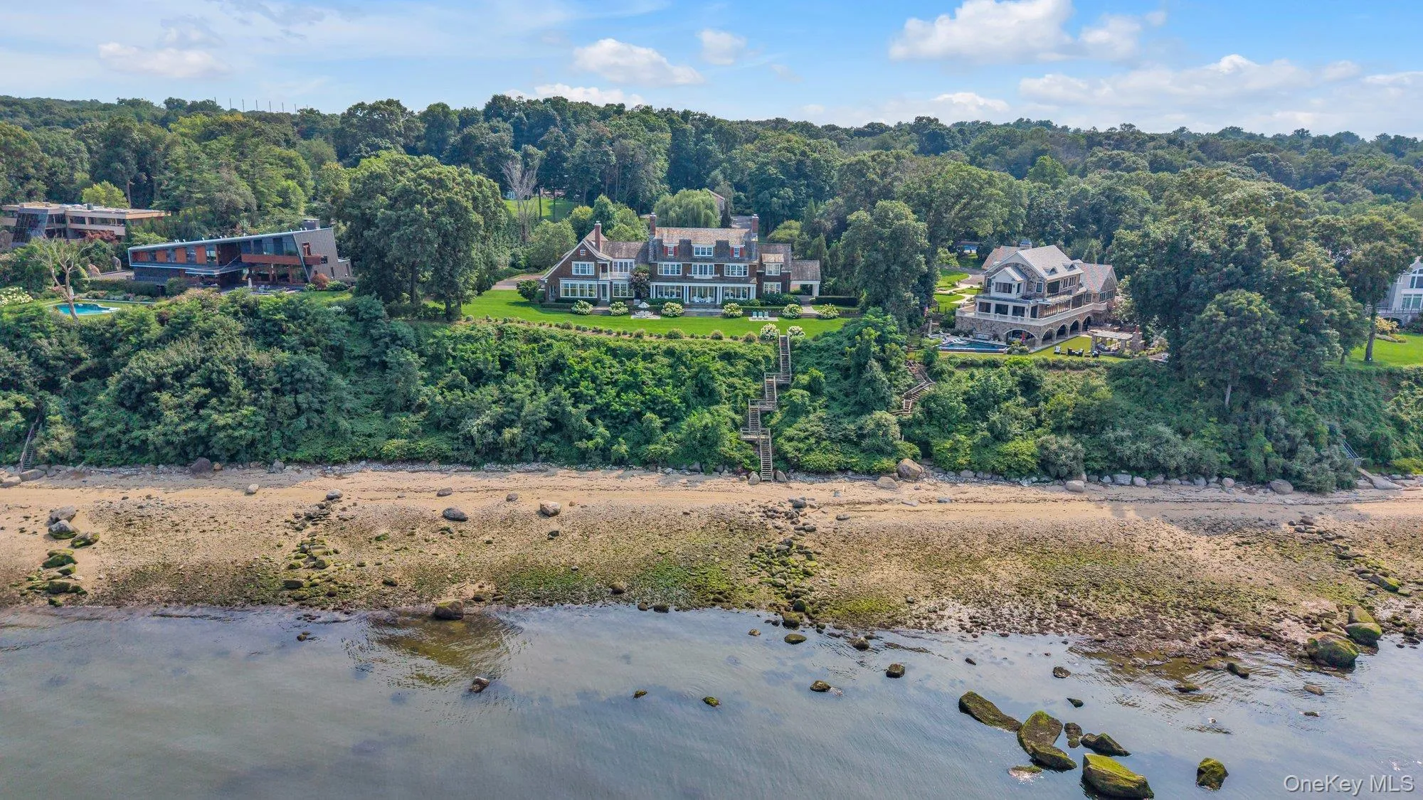 30 Forest Drive, North Hempstead, NY, 6 Bedrooms Bedrooms, 12 Rooms Rooms,5 BathroomsBathrooms,Residential,For Rent,Forest,0,954528 30 Forest Drive, North Hempstead, NY, 6 Bedrooms Bedrooms, 12 Rooms Rooms,5 BathroomsBathrooms,Residential,For Rent,Forest,0,954528