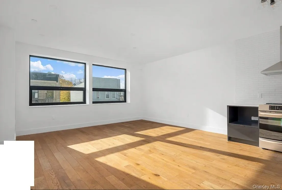 499 Evergreen Avenue, New York, NY, 1 Bedroom Bedrooms, 3 Rooms Rooms,1 BathroomBathrooms,Residential Lease,Idx,Evergreen,0,954529 499 Evergreen Avenue, New York, NY, 1 Bedroom Bedrooms, 3 Rooms Rooms,1 BathroomBathrooms,Residential Lease,Idx,Evergreen,0,954529