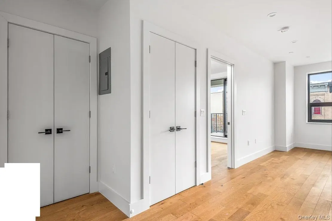 499 Evergreen Avenue, New York, NY, 1 Bedroom Bedrooms, 3 Rooms Rooms,1 BathroomBathrooms,Residential Lease,Idx,Evergreen,0,954529 499 Evergreen Avenue, New York, NY, 1 Bedroom Bedrooms, 3 Rooms Rooms,1 BathroomBathrooms,Residential Lease,Idx,Evergreen,0,954529