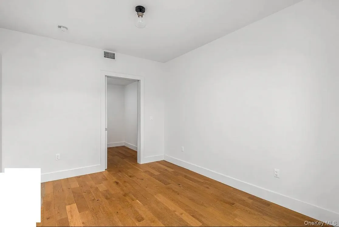 499 Evergreen Avenue, New York, NY, 1 Bedroom Bedrooms, 3 Rooms Rooms,1 BathroomBathrooms,Residential Lease,Idx,Evergreen,0,954529 499 Evergreen Avenue, New York, NY, 1 Bedroom Bedrooms, 3 Rooms Rooms,1 BathroomBathrooms,Residential Lease,Idx,Evergreen,0,954529