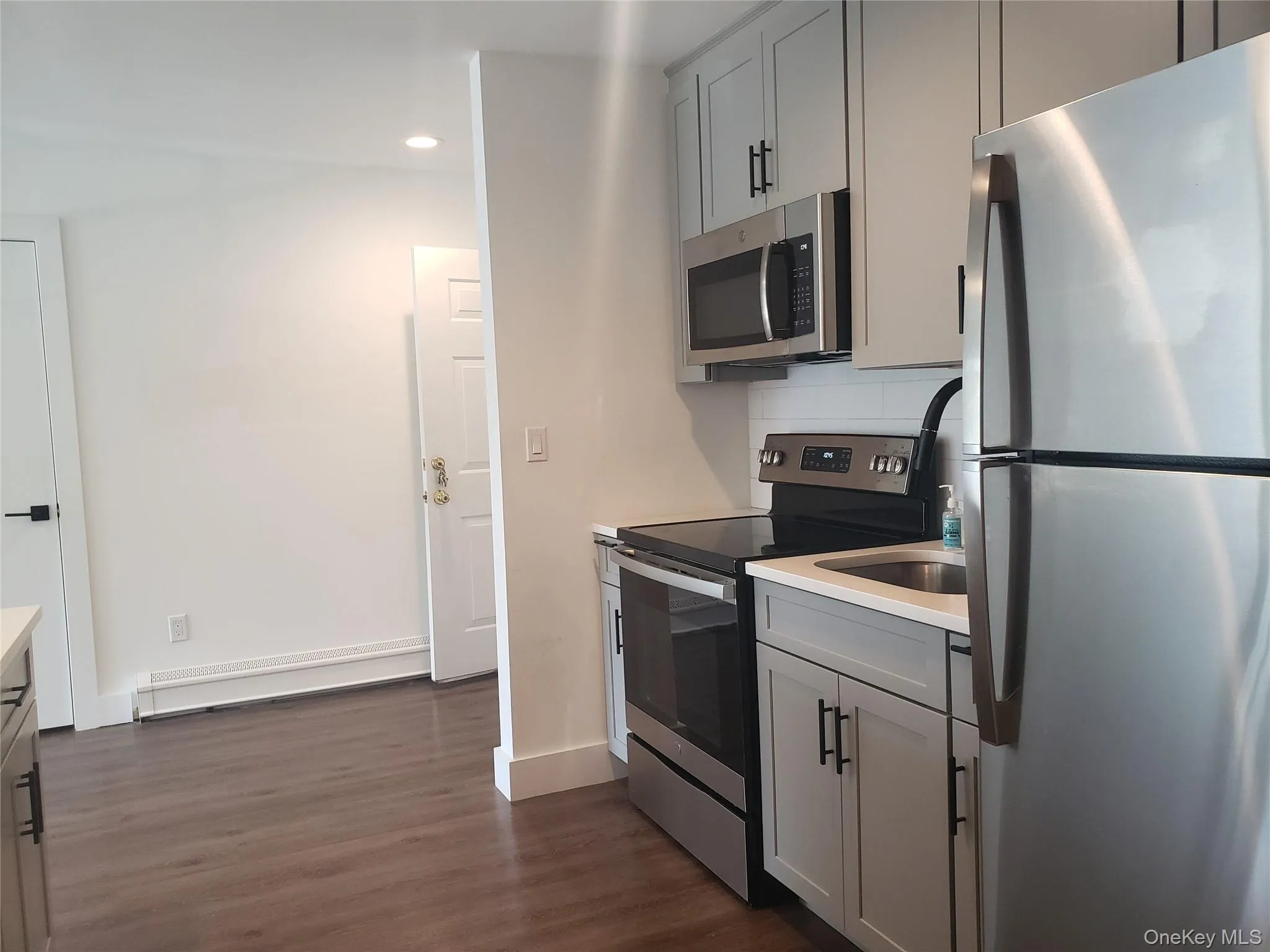 100 Mariners Way, Brookhaven, NY, 1 Bedroom Bedrooms, 3 Rooms Rooms,1 BathroomBathrooms,Residential Lease,Idx,Mariners Way,0,954552 100 Mariners Way, Brookhaven, NY, 1 Bedroom Bedrooms, 3 Rooms Rooms,1 BathroomBathrooms,Residential Lease,Idx,Mariners Way,0,954552