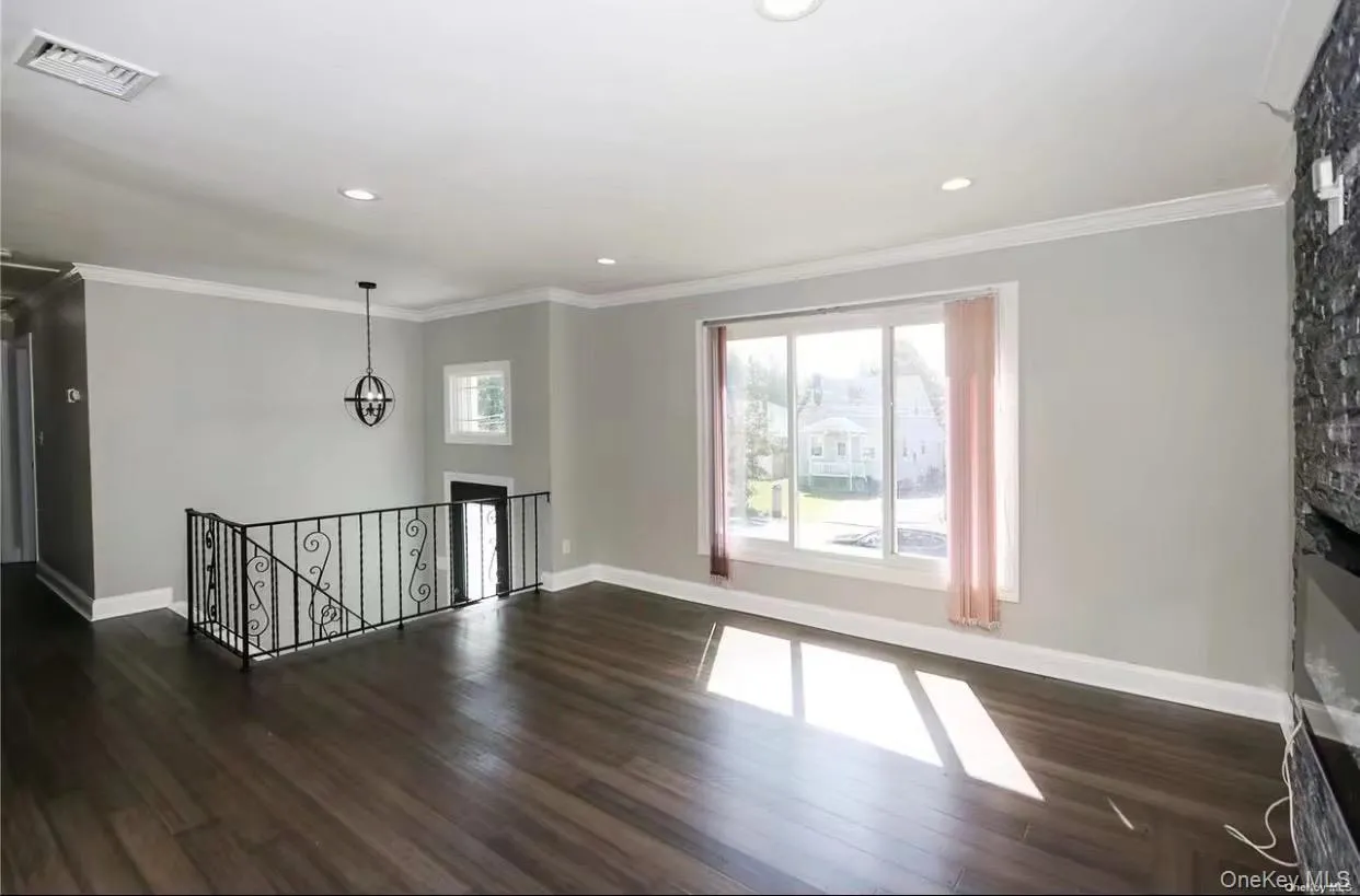 335 Gillette Street, Huntington, NY, 2 Bedrooms Bedrooms, 2 Rooms Rooms,2 BathroomsBathrooms,Residential Lease,Idx,Gillette,0,954559 335 Gillette Street, Huntington, NY, 2 Bedrooms Bedrooms, 2 Rooms Rooms,2 BathroomsBathrooms,Residential Lease,Idx,Gillette,0,954559