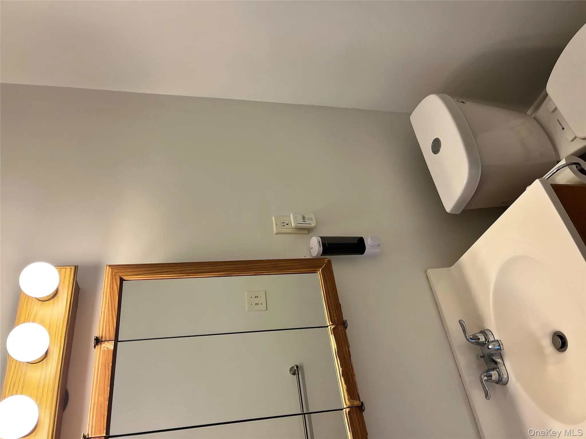 29 Pratt Street, New Rochelle, NY, 2 Bedrooms Bedrooms, 4 Rooms Rooms,1 BathroomBathrooms,Residential Lease,Idx,Pratt,0,954572 29 Pratt Street, New Rochelle, NY, 2 Bedrooms Bedrooms, 4 Rooms Rooms,1 BathroomBathrooms,Residential Lease,Idx,Pratt,0,954572