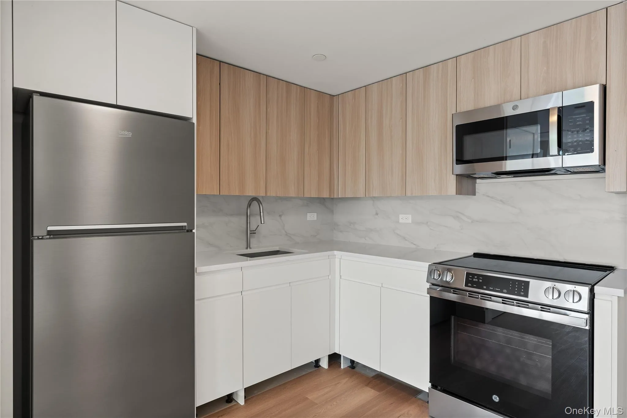 10 Lyon Place, White Plains, NY, 2 Rooms Rooms,1 BathroomBathrooms,Residential Lease,Idx,Lyon,0,954579 10 Lyon Place, White Plains, NY, 2 Rooms Rooms,1 BathroomBathrooms,Residential Lease,Idx,Lyon,0,954579