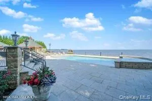 50 Wakefield, New York, NY, 7 Bedrooms Bedrooms, 18 Rooms Rooms,7 BathroomsBathrooms,Residential Sale,For Rent,Wakefield,0,954589 50 Wakefield, New York, NY, 7 Bedrooms Bedrooms, 18 Rooms Rooms,7 BathroomsBathrooms,Residential Sale,For Rent,Wakefield,0,954589