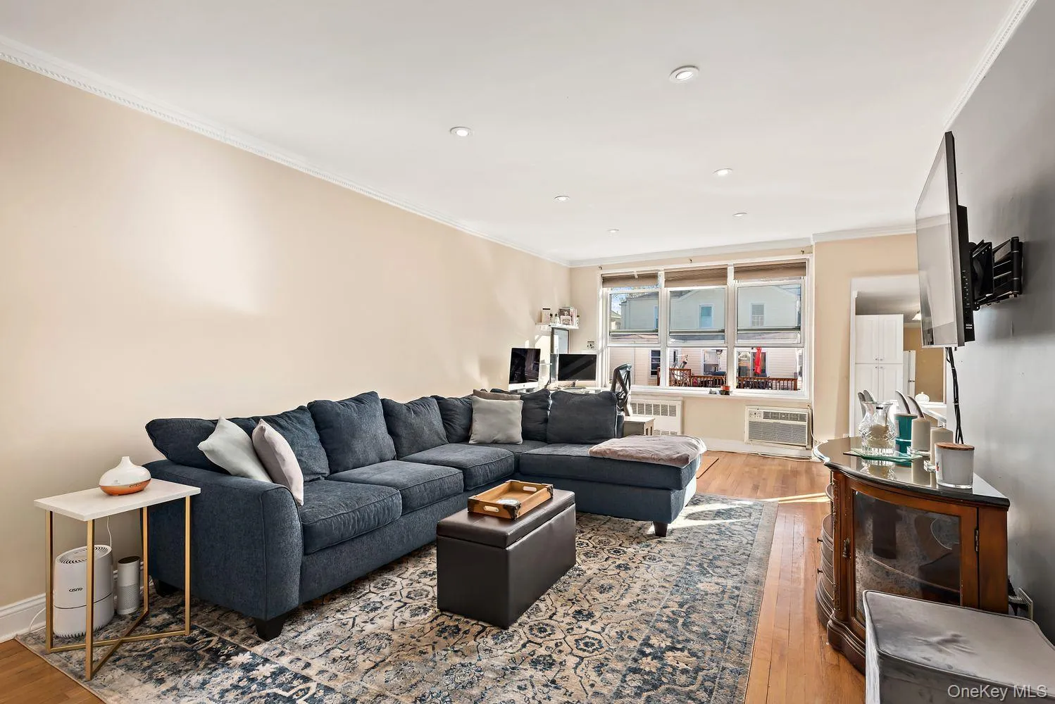 5730 Mosholu Avenue, New York, NY, 1 Bedroom Bedrooms, 3 Rooms Rooms,1 BathroomBathrooms,Residential,For Rent,Mosholu,0,954594 5730 Mosholu Avenue, New York, NY, 1 Bedroom Bedrooms, 3 Rooms Rooms,1 BathroomBathrooms,Residential,For Rent,Mosholu,0,954594