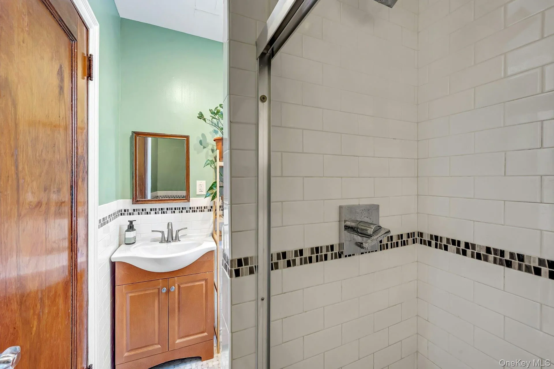 5625 Post Road, New York, NY, 2 Bedrooms Bedrooms, 5 Rooms Rooms,1 BathroomBathrooms,Residential Lease,Idx,Post,0,954604 5625 Post Road, New York, NY, 2 Bedrooms Bedrooms, 5 Rooms Rooms,1 BathroomBathrooms,Residential Lease,Idx,Post,0,954604