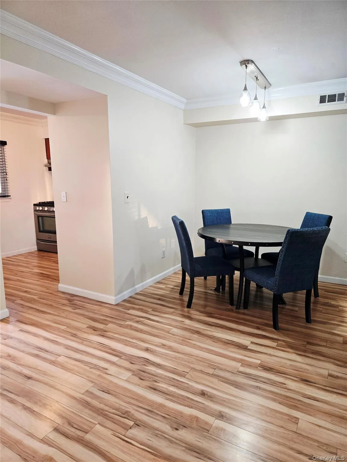 199 Pointe Circle North, Brookhaven, NY, 2 Bedrooms Bedrooms, 5 Rooms Rooms,1 BathroomBathrooms,Residential Lease,For Rent,Pointe Circle North,0,954608 199 Pointe Circle North, Brookhaven, NY, 2 Bedrooms Bedrooms, 5 Rooms Rooms,1 BathroomBathrooms,Residential Lease,For Rent,Pointe Circle North,0,954608