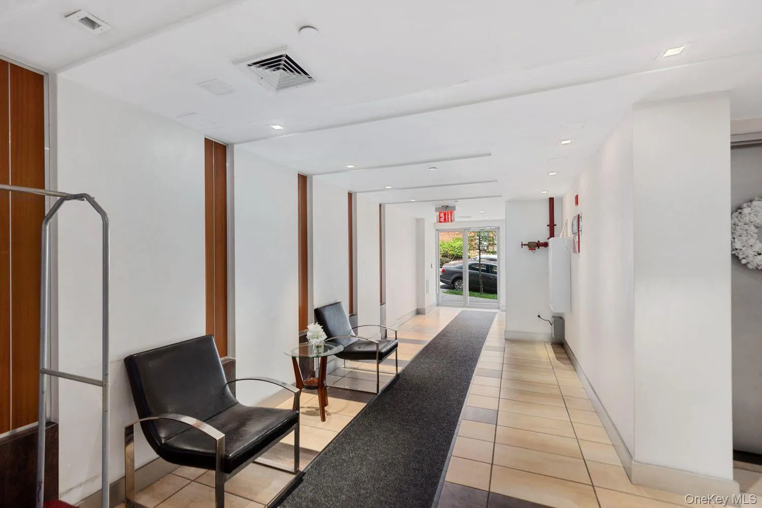 460 236th Street, New York, NY, 2 Bedrooms Bedrooms, 5 Rooms Rooms,2 BathroomsBathrooms,Residential,For Rent,236th,0,954620 460 236th Street, New York, NY, 2 Bedrooms Bedrooms, 5 Rooms Rooms,2 BathroomsBathrooms,Residential,For Rent,236th,0,954620